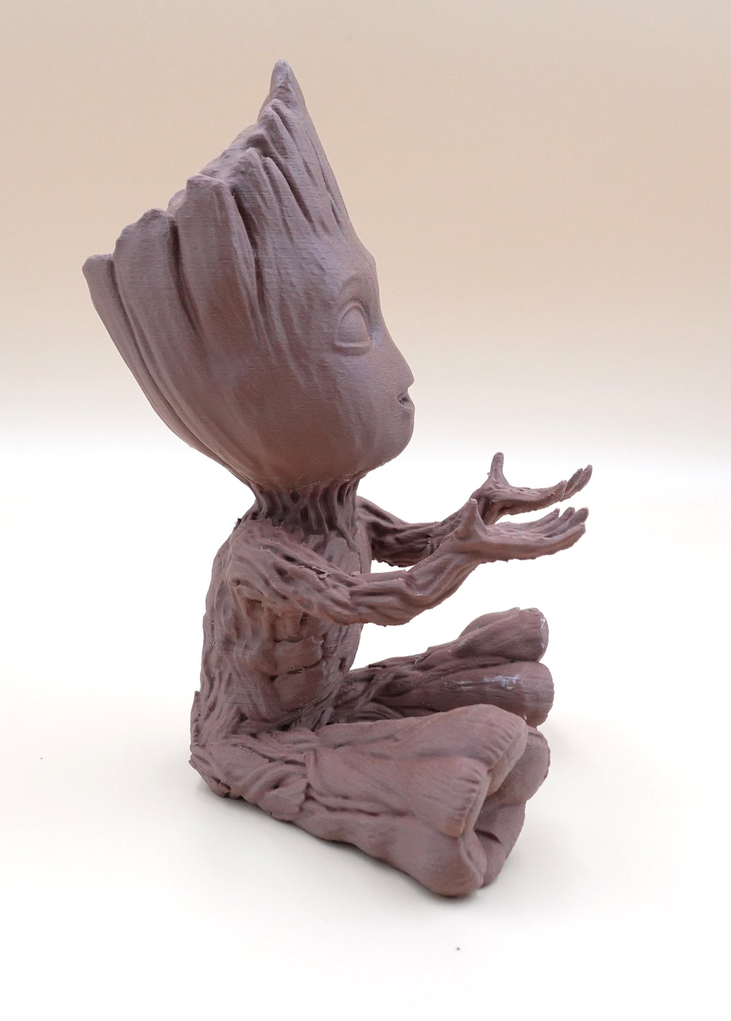 Groot assis