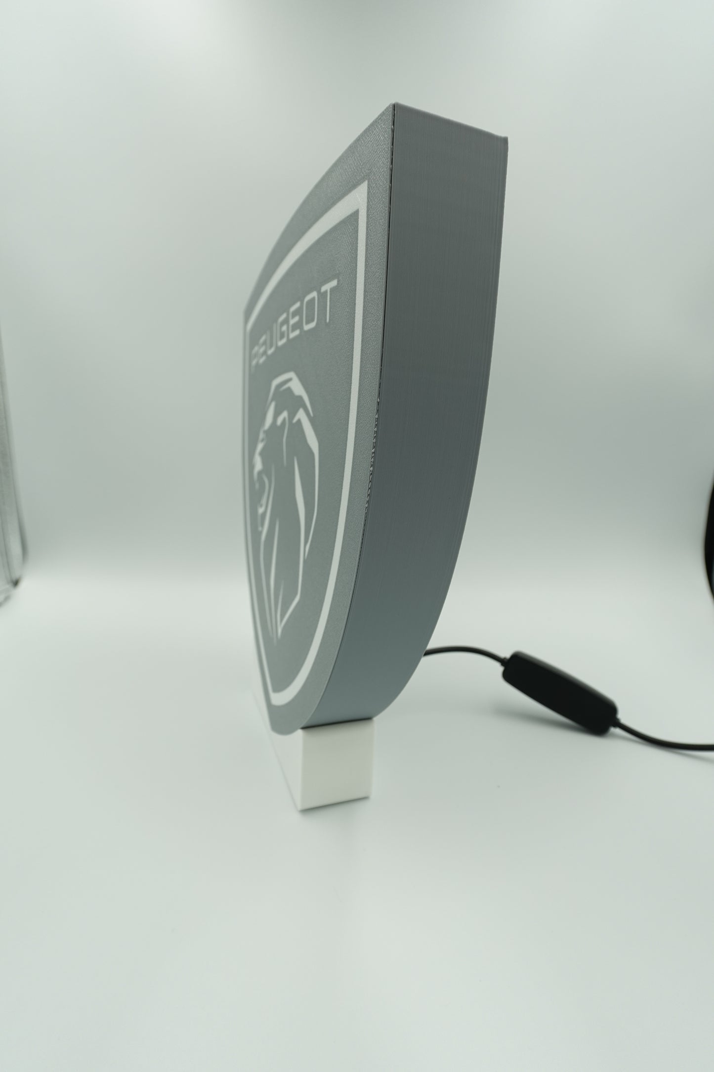 Luminaire Peugeot
