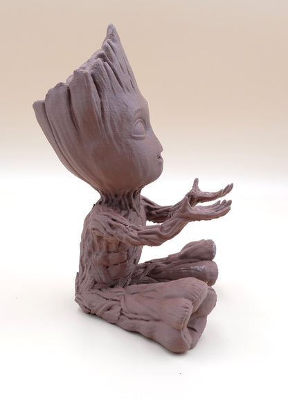 Groot assis